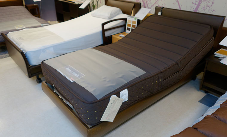 フランスベッドは新素材から電動まで多彩な種類のマットレスを開発し 